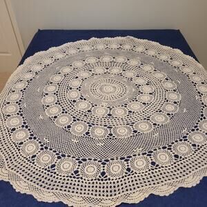 62" Round Tablecloth Overlay White Cotton Crochet Lace Vtg Cottage Core Granny